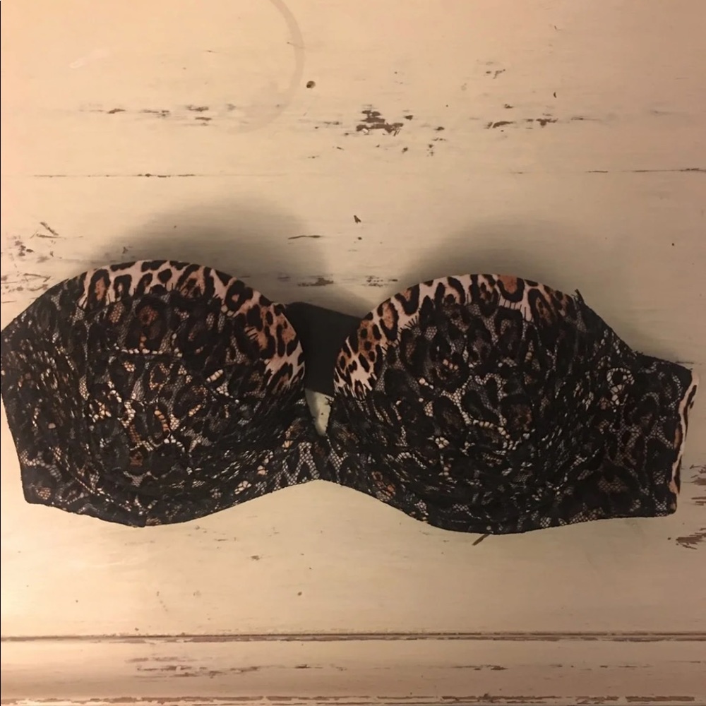 Victoria’s Secret leopard strapless push up bra